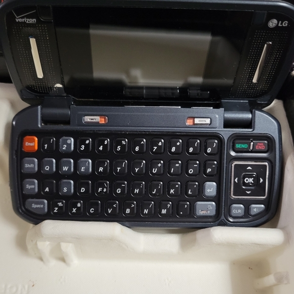 Used Verizon LG EnV LG-VX9900 - Picture 5 of 6
